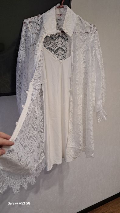 Сукня ажурна біла