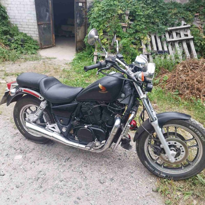 продам Honda VT750 (shadow)