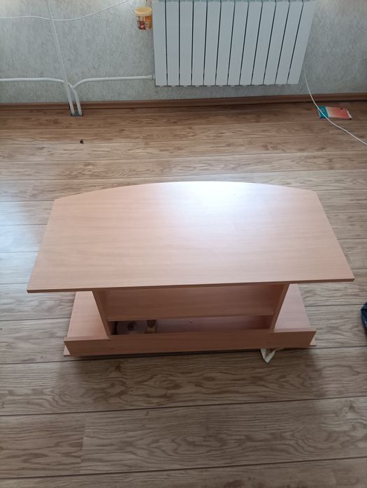 Stolik pod telewizor