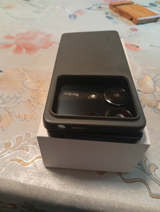 Redmi  Note  13 pro