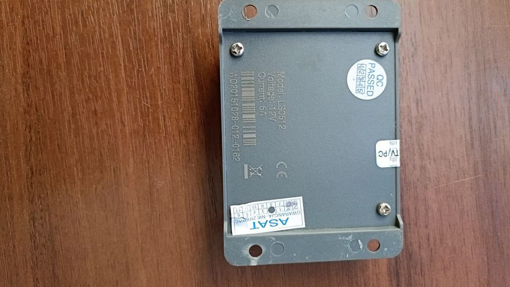 Regulator napięcia 12V 5A