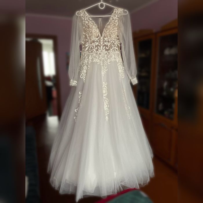 Весільна сукня