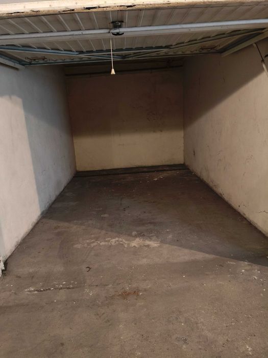 Garagem caldas da rainha para arrendamento. Possibilidade de venda ou troca