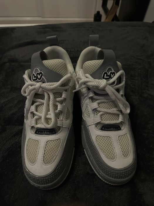 Louis Vuitton Skate Cinza