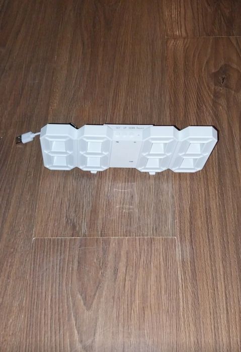 Cyfrowy budzik LED 3D