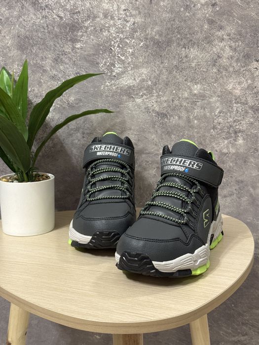 30р 31р 32р Дитячі черевики Skechers Drollix