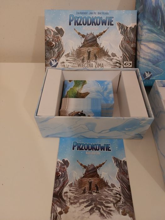 Gra planszowa Wieczna Zima (PL) + 2 dodatki