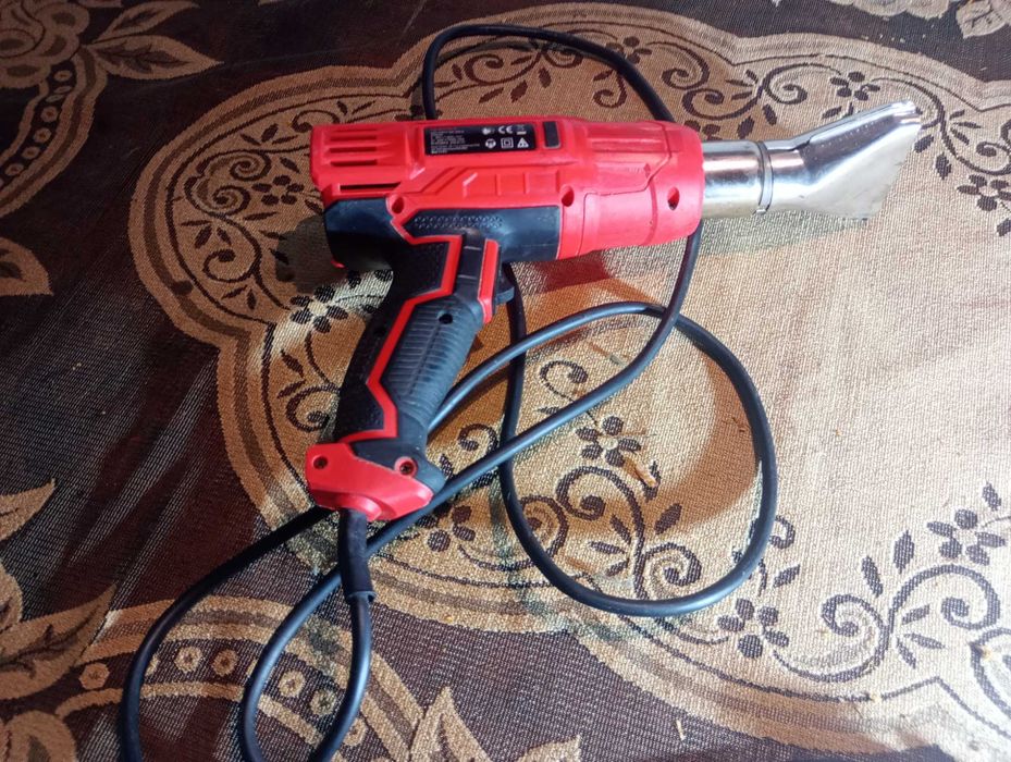 Opalarka NUTOOL NHG2000 prawie nówka .2000 W.