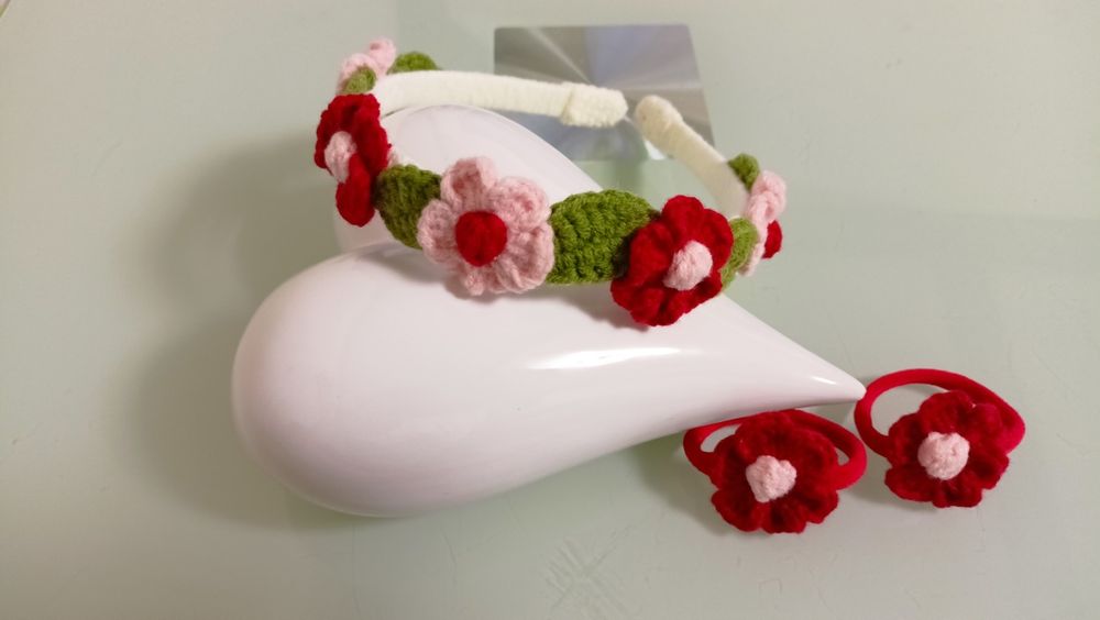 Opaska na włosy+ gumeczki Hand Made