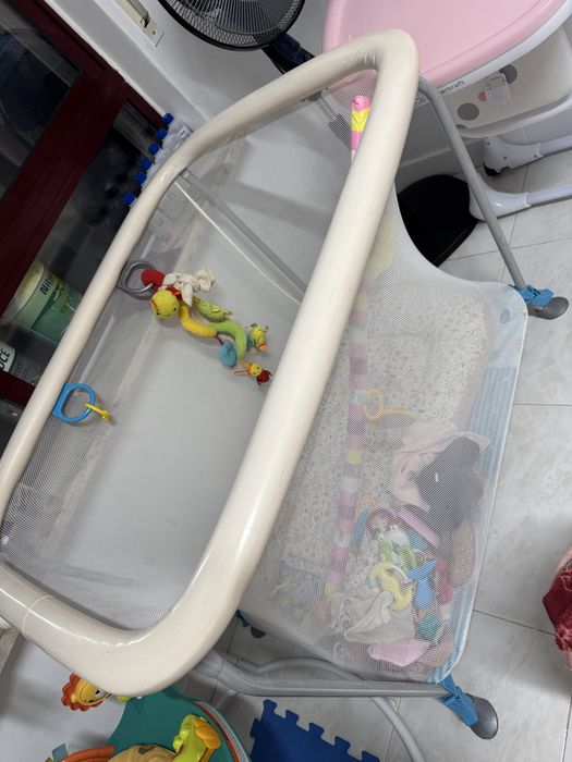 Cercadinho para bebé