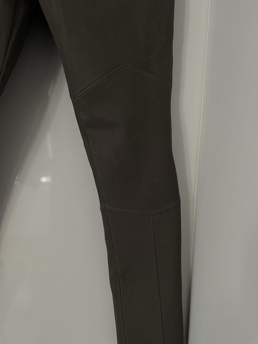 Calças pele Escada Sport