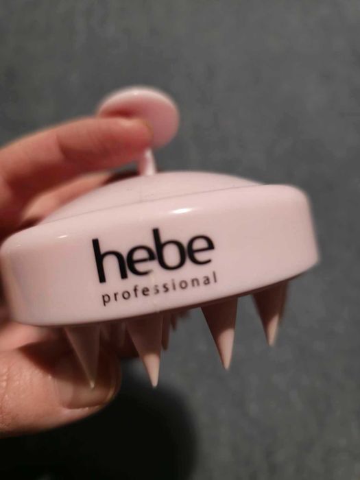 szczotka do mycia włosów i masażu głowy różowa