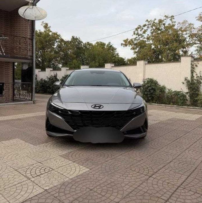 Hyundai Elantra 2023