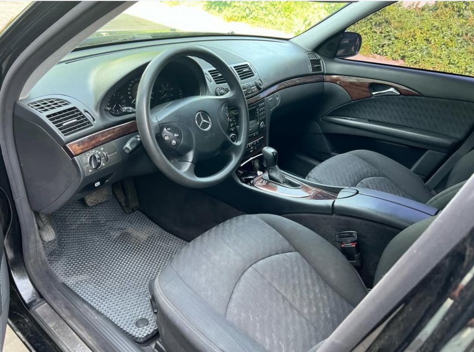 Продам мерседес w211