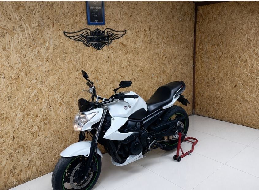 Продам Yamaha xj6n