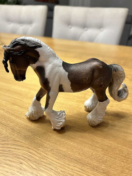 CollectA - Figurka konia XL: 88794 ogier