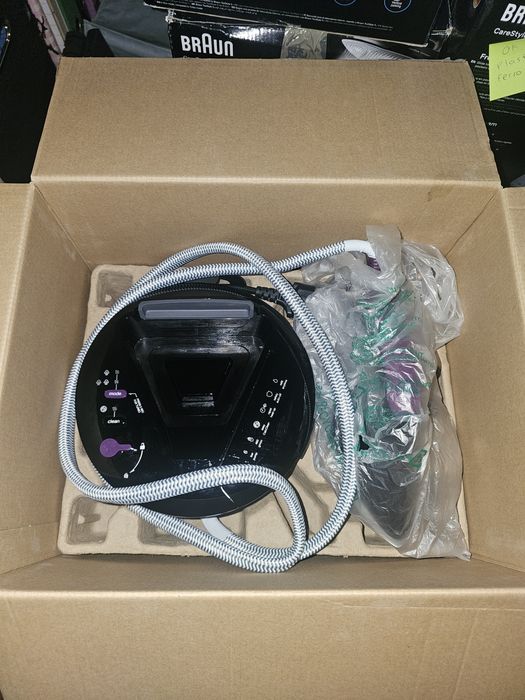 Ferro com Caldeira BRAUN Carestyle Compact IS2144BK