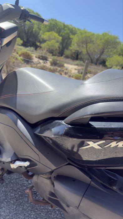 YAMAHA Xmax  125