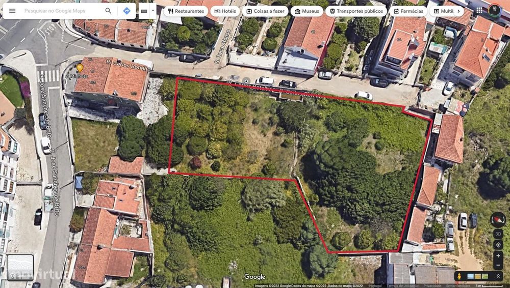 Terreno urbano em São Domingos de Rana