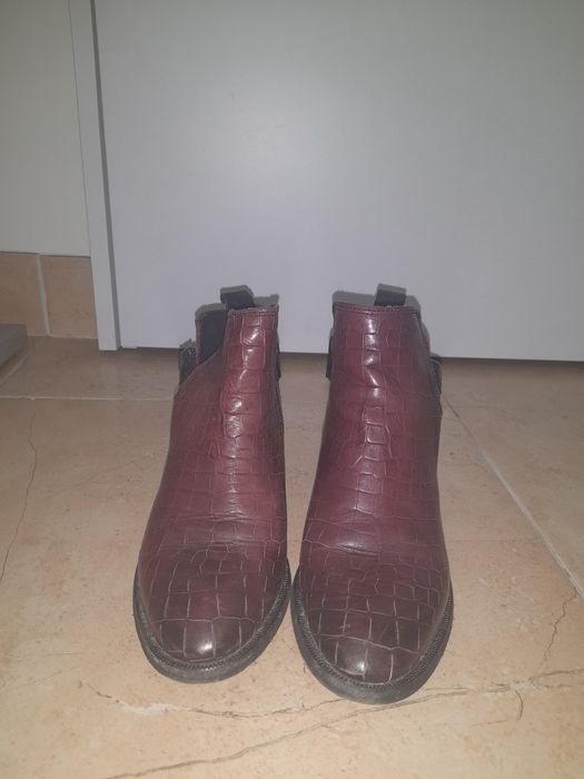 Botas Manuel Alves – Tamanho 35 – Estilo Elegante e Sofisticado