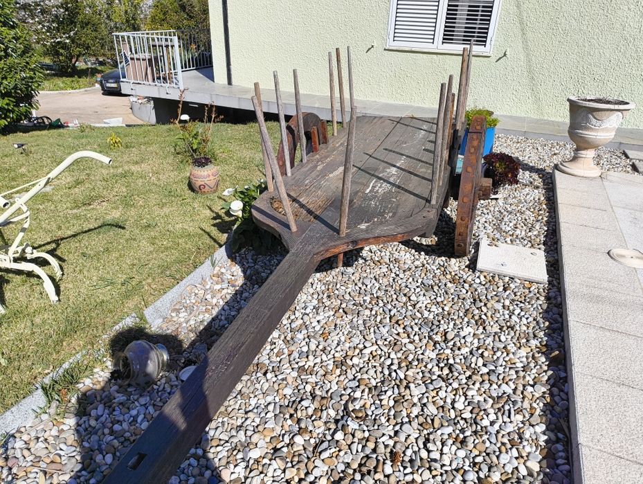 Carro de bois para decoração