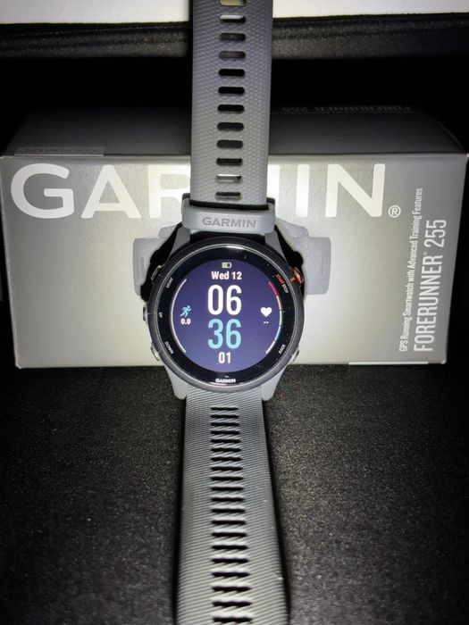 Zegarek sportowy GARMIN Forerunner 255 Szary