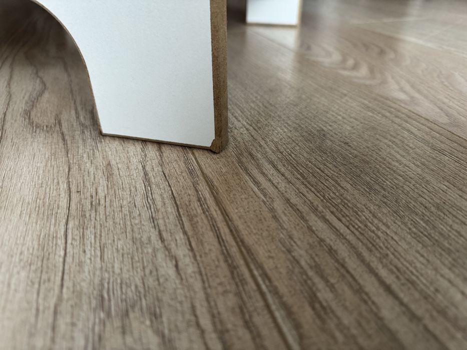Kitchen Helper Comfort M Baby Wood w kolorze białym
