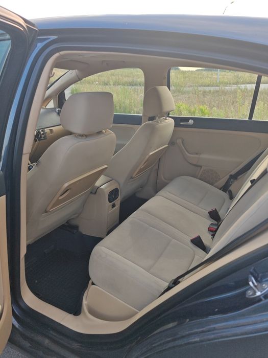 Volkswagen Golf V Plus 2.0 FSI – 2005 r. – na części lub do remontu