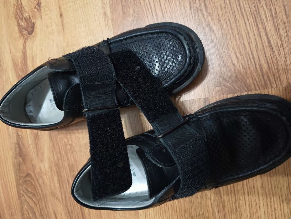 Mokasyny trzewiki 35