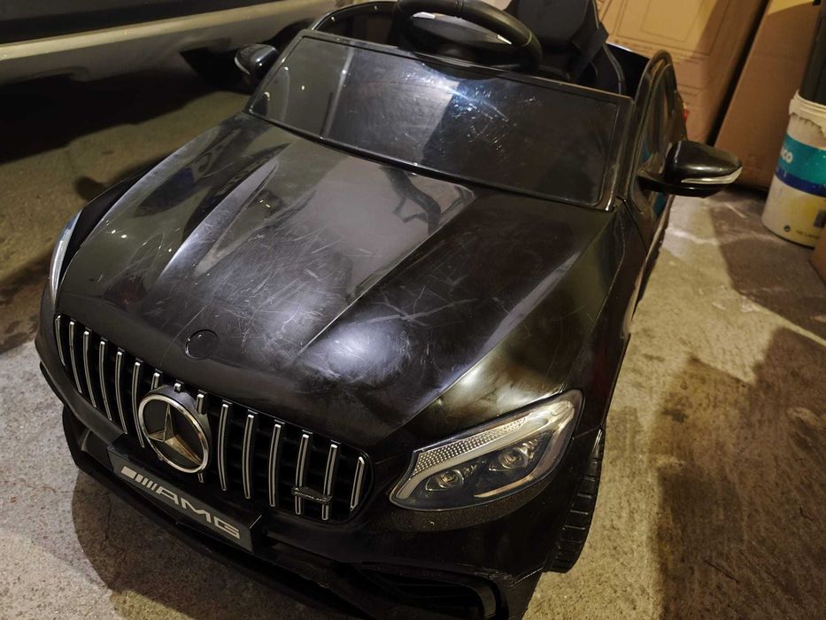 Mercedes para criança