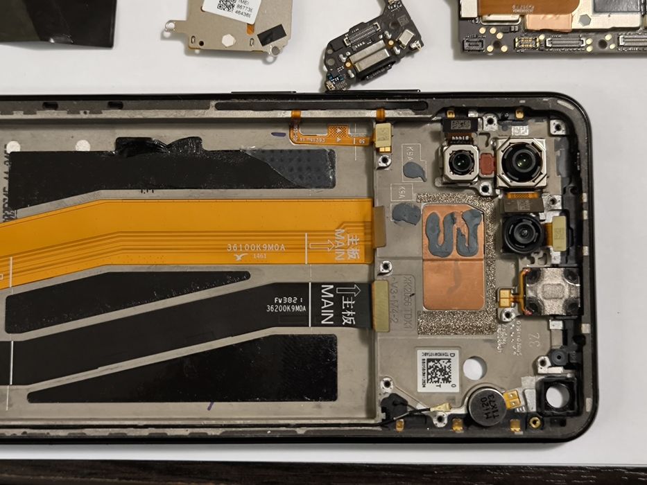 Xiaomi Mi 11 lite на запчастини