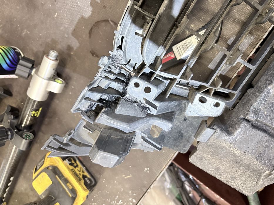 Przedni gril audi a4b8 przed lift