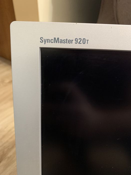 Monitor 19” Samsung SyncMaster 920T dla Grafika