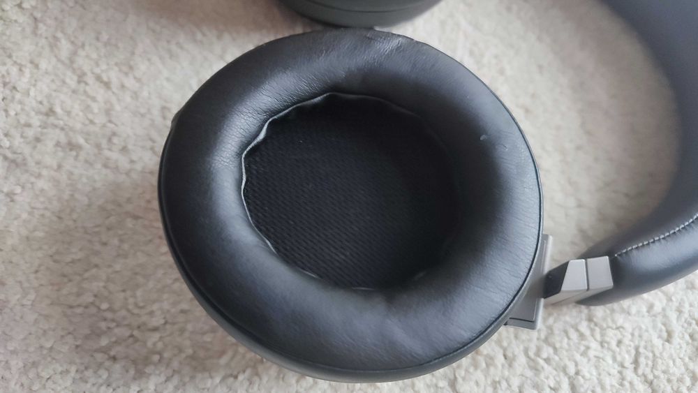 Słuchawki CORSAIR Virtuoso RGB Wireless