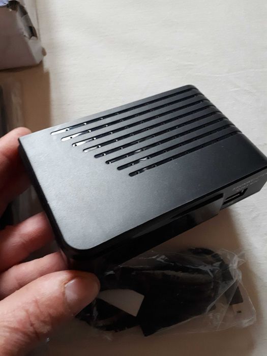 Цифровий ефірний DVB-T2 декодер SHUNWEIQTEK Q265 MINI