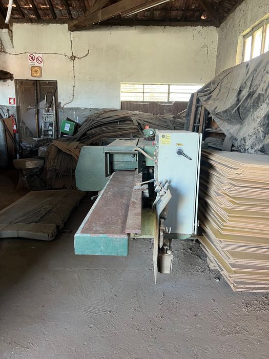 Molduradora 4 Faces GUILLIET KXR Industrial