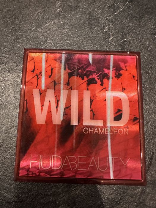 Paletka cieni do oczu Huda Beauty