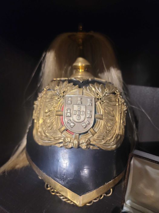 Capacete de Gala de Capitâo de cavalaria da GNR