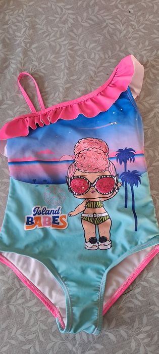 Купальник детский на 5-7 лет.