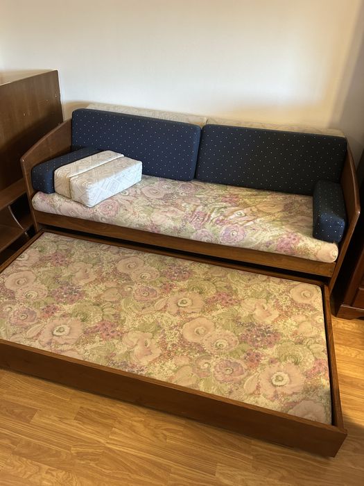 Sofá cama grande