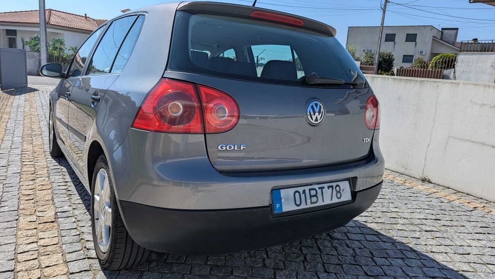 Volskwagen Golf 1.9tdi 105 cv CAIXA AUTOMÁTICA — photo 2