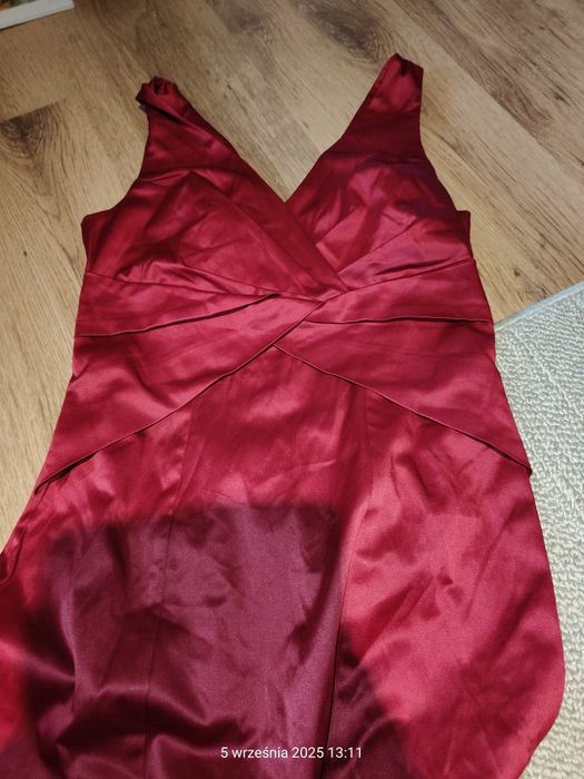 Czerwona sukienka 38