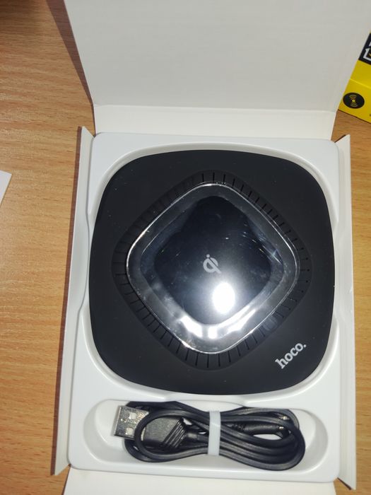 Бездротова зарядка Hoco CW10 Elegant 10W (Нова)