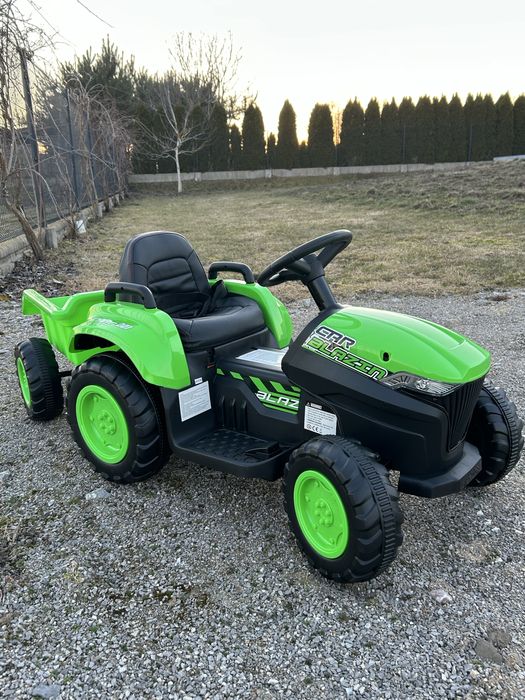 Traktor na akumulator z Przyczepką Pilot 12V Miękkie koła EVA