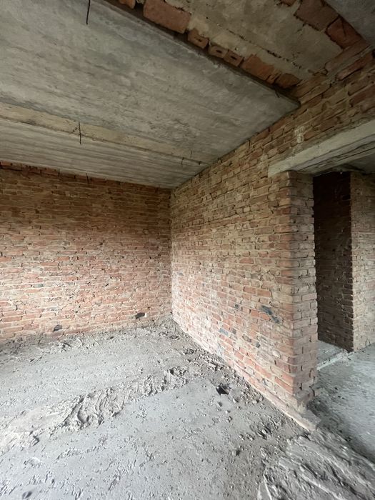 Продаж будинку місто Мостиська