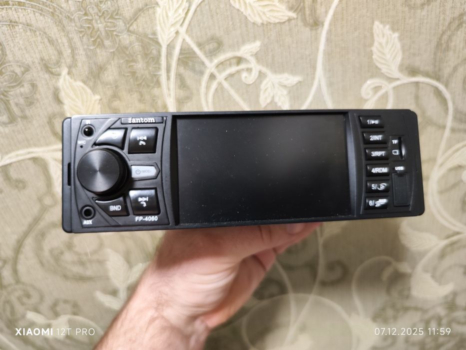Продам магнитола Fantom fp4060