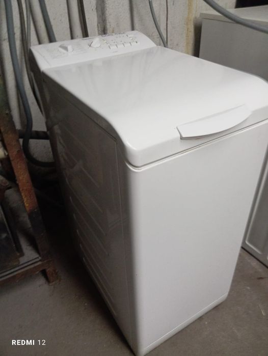 Máquina  lavar roupa
