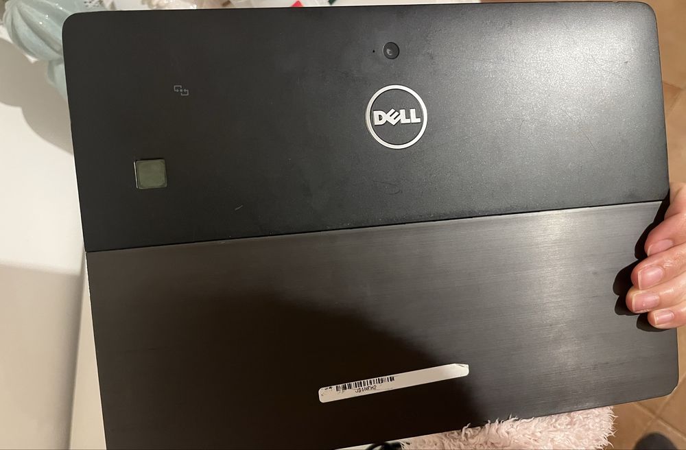 Dell Latitude 5285