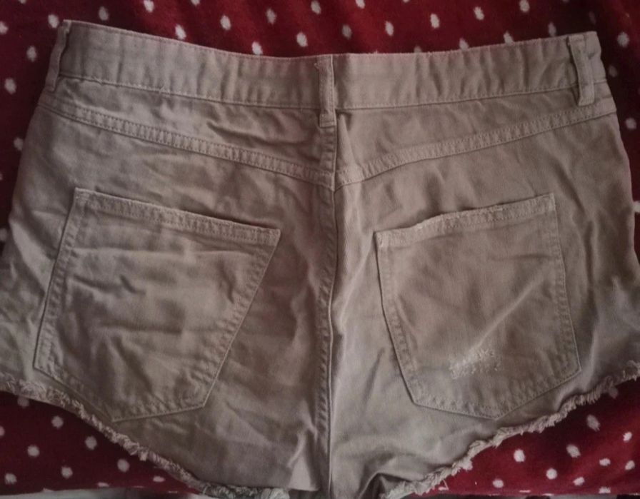 Dziury spodenki szorty H&M 38/40