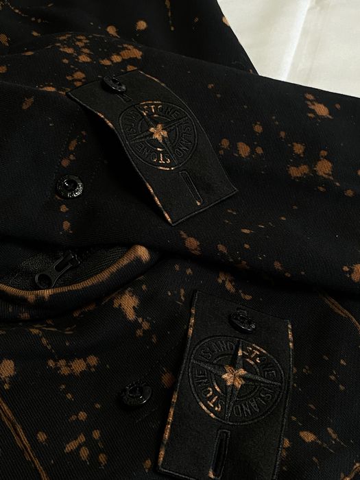 STONE ISLAND Off Dye Supreme